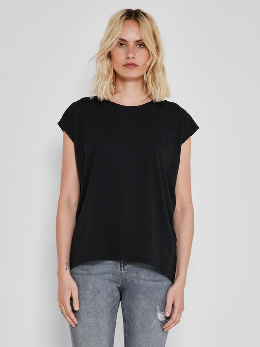 NMMATHILDE T-Shirt - Black